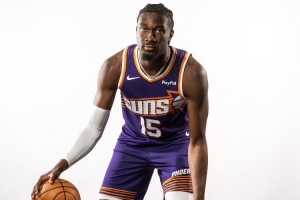 馬威：我持球時(shí)決策能力短擋拆后的處理都不錯 防守端要主動溝通