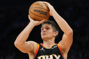 格雷森·阿倫：能回歸賽場(chǎng)非常開(kāi)心 今天所有投籃都差了一厘米