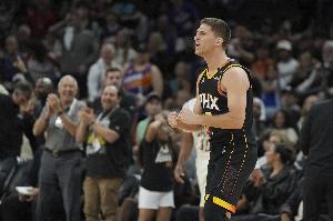 三分14中8砍28分！吉萊斯皮創(chuàng)09納什后0罰球后太陽(yáng)控衛(wèi)得分新高