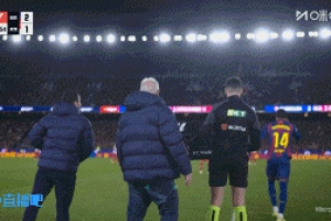 進(jìn)球功臣！巴薩換下萊萬、奧爾莫，換上拉什福德、費(fèi)蘭