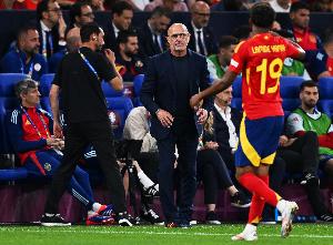 德拉富恩特：亞馬爾可以成為像C羅、馬拉多納或梅西那樣的傳奇