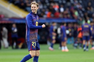 巴薩官方：費爾明和德容獲得醫(yī)療許可，將入選客戰(zhàn)貝蒂斯的名單