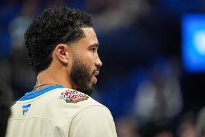 斯瑪特：我和塔圖姆時(shí)有聯(lián)系他現(xiàn)在精神狀態(tài)很好 祝愿他早日康復(fù)