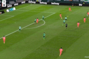 ??費蘭3分鐘內(nèi)先后包抄+側(cè)鉤完成雙響，巴薩反超比分2-1貝蒂斯