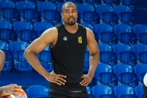 美媒：36歲伊巴卡跟隨法國第三級(jí)別聯(lián)賽球隊(duì)訓(xùn)練 想繼續(xù)職業(yè)生涯