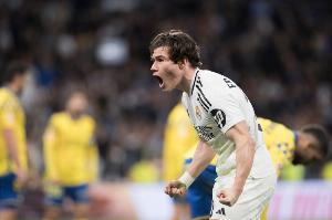 59秒兩黃變一紅！弗蘭·加西亞職業(yè)生涯首次吃到紅牌