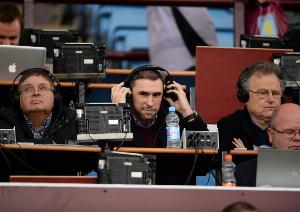 擔任解說“偏袒”老東家并選厄德高為全場最佳，槍手傳奇基翁遭批