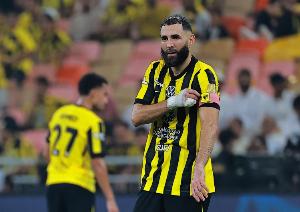 阿斯：本澤馬與吉達(dá)聯(lián)合續(xù)約至2028年，官方即將公布消息