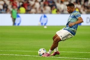 官方：皇馬進行備戰(zhàn)曼城最后訓(xùn)練，姆巴佩、卡馬文加在室內(nèi)訓(xùn)練