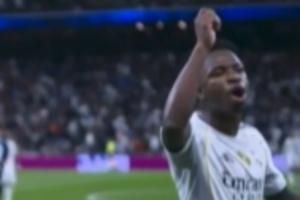 心態(tài)炸了??2紅3黃后維尼修斯爆發(fā)：補時就5分鐘太不尊重人了！