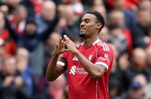 赫拉芬貝赫生涯2次歐冠單場5次攔截，均是客場對陣米蘭城球隊(duì)