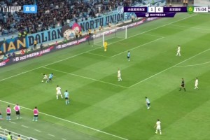 個(gè)人能力太強(qiáng)了！毛偉杰積極拼搶回球權(quán)，王楚淇：真能跑啊