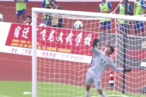 蘇超鹽城隊門將嚴子航只有17歲，連續(xù)神撲救極限封堵！