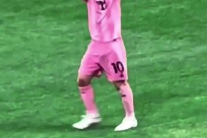 阿森納：不就落后4球么？爬起來，繼續(xù)干！