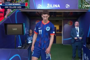 2分鐘連吃兩黃被罰下！范博梅爾之子魯本-范博梅爾歐青賽染紅！