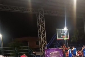 不懂就問，按現(xiàn)在的規(guī)則這算走步嗎??????