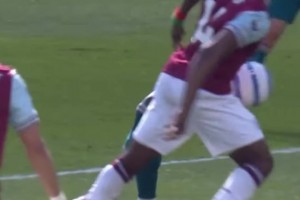 ??英超球員有多強(qiáng)？近景感受他們的強(qiáng)度和技術(shù)