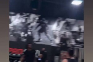 杰倫-格林休賽期苦練中投技術(shù)，下賽季能否迎來蛻變？