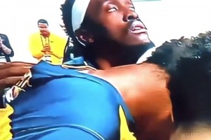 眼睛一翻：我是杜蘭特！我是杜蘭特！我是杜蘭特！??