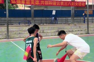 ??內(nèi)卷的籃球圈！