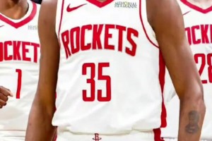 解說員周鵬：KD歡迎來到休斯頓！是時(shí)候喊出那五個(gè)字了~