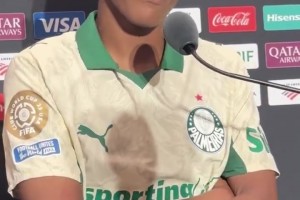 埃斯特旺：難以置信！我從小看梅西踢球，在PS上經常使用他??