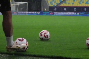 斯盧茨基談特謝拉的情緒問題:這是一把雙刃劍！