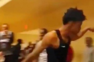 莫蘭特是不是歷史上最能扣的控衛(wèi)，從數(shù)據(jù)上來看是的