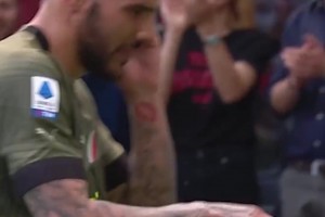 即將加盟新月！回顧特奧米蘭生涯最精彩一球，超級一條龍+世界波