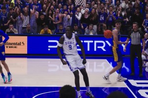 臂展2米31！太陽選中本屆最強(qiáng)中鋒——南蘇丹馬盧阿奇集錦！