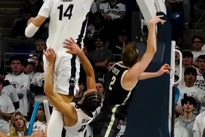 快船確實(shí)缺個(gè)替補(bǔ)中鋒！30號(hào)秀尼德豪澤這身體素質(zhì)相當(dāng)炸裂??