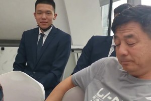 青澀的小楊讓人意料不到他能有如此了得的成績(jī)??，期待他的表現(xiàn)