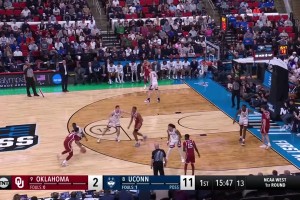 模板普爾和穆雷！鵜鶘第七順位選中費(fèi)爾斯，控運(yùn)投籃相當(dāng)絲滑！