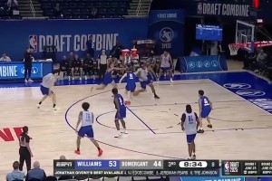 中國約基奇！楊瀚森這一招一式簡(jiǎn)直和約老師一個(gè)模子刻出來的！