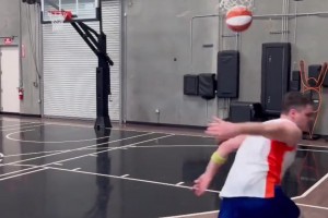 這個(gè)唐斯怎么約里約氣的??