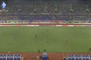 【集錦】江蘇聯(lián)-鎮(zhèn)江隊(duì)0-2泰州隊(duì) 范厚泰禁區(qū)外精彩吊射破門