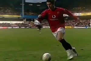 讓人眼花繚亂的技巧！年輕時期的C羅觀賞性太強了！