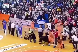 詹姆斯聯(lián)手楊瀚森？??美媒炸裂交易方案：湖人將詹姆斯父子送至開拓者換羅威等3人