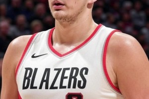 楊基奇？美國球迷把球衣都P好了：這就是今天夏聯(lián)中的楊瀚森！