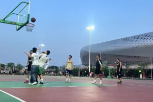 據(jù)說這次投籃花了5天時(shí)間