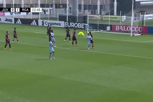 卡盧盧后場送大禮！雷吉亞納率先破門，尤文0-1落后