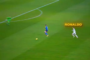 實(shí)屬罕見！C羅的玩命逼搶讓巴斯托尼和漢達(dá)措手不及??