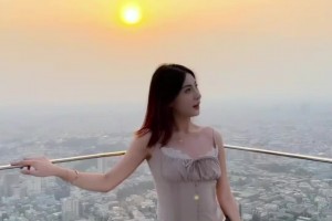 顏值真高??！高詩(shī)巖妻子曬東京旅游vlog攻略篇