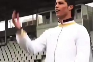 這球感??努力毋庸置疑，C羅也是相當(dāng)有天賦的好吧