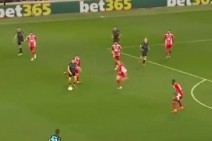 梅西還是C羅，當(dāng)年藥廠妖星維爾茨給出了他自己的答案??