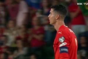 【集錦】世預(yù)賽-C羅失點(diǎn)內(nèi)維斯絕殺B席失空門 葡萄牙1-0愛爾蘭