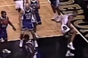 歷史最強(qiáng)狀元秀！大學(xué)時(shí)期鄧肯恐怖的統(tǒng)治力！攻防大殺器！