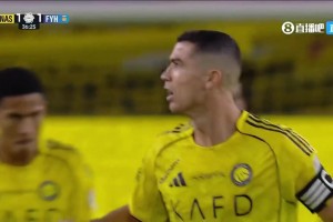 頂級門前嗅覺+跑位！科曼送助攻，C羅破門打進生涯951球