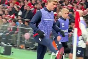 巔峰C羅詭異S型弧線！這球，世界上可能沒有人能撲出去！