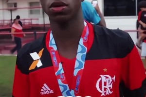 隊內(nèi)氛圍無敵！斯特拉斯堡賽后全員慶祝環(huán)節(jié)！